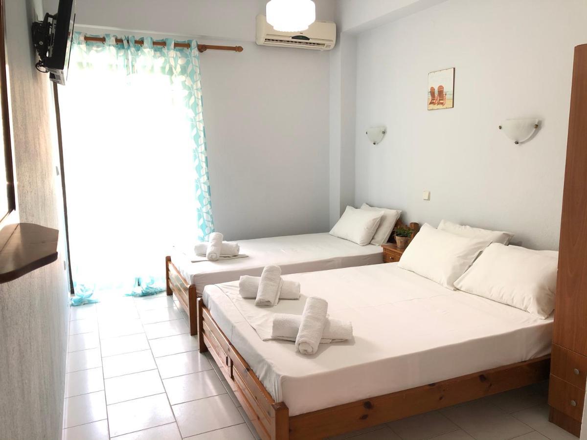 Vrasná Thealos Inn מראה חיצוני תמונה