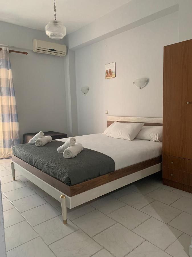 Vrasná Thealos Inn מראה חיצוני תמונה